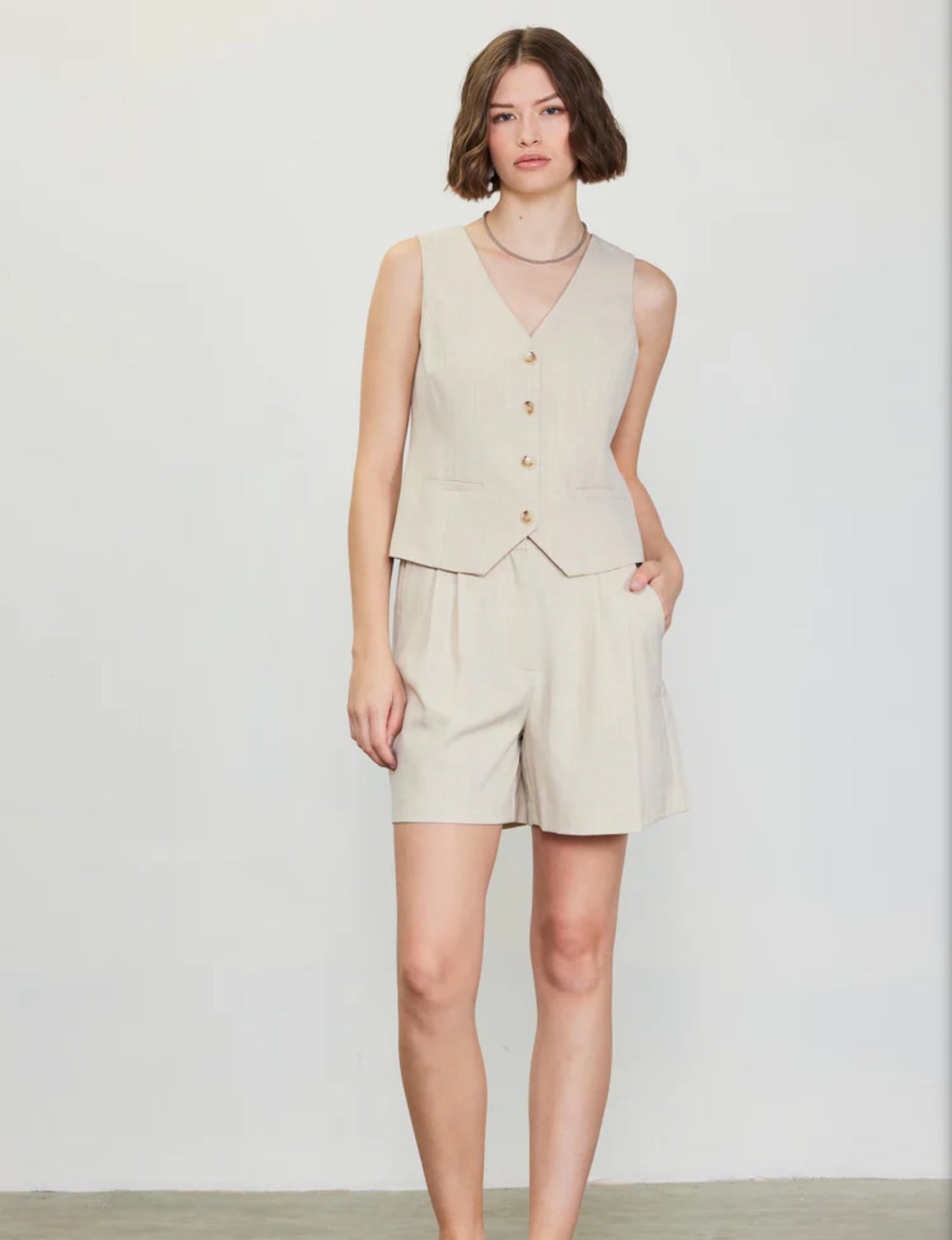 Mélange Pleated Shorts - Beige