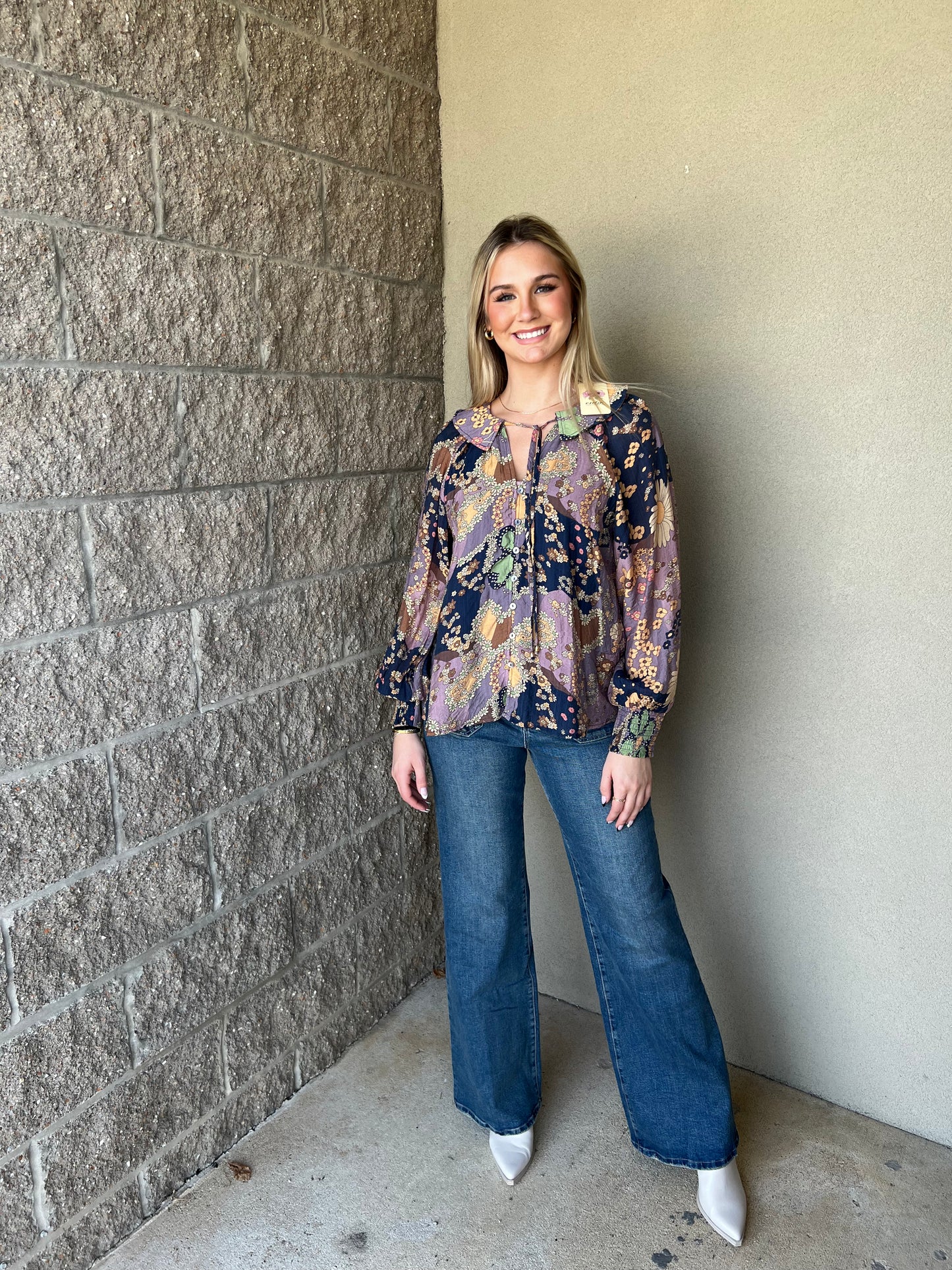 Floral Collar Detail Blouse