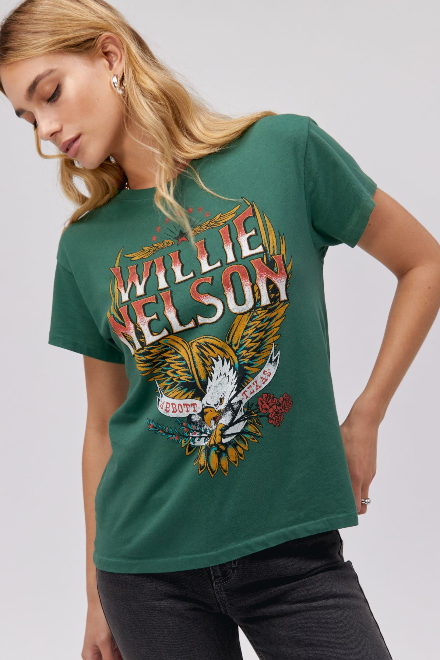 Daydreamer Willie Nelson Tee