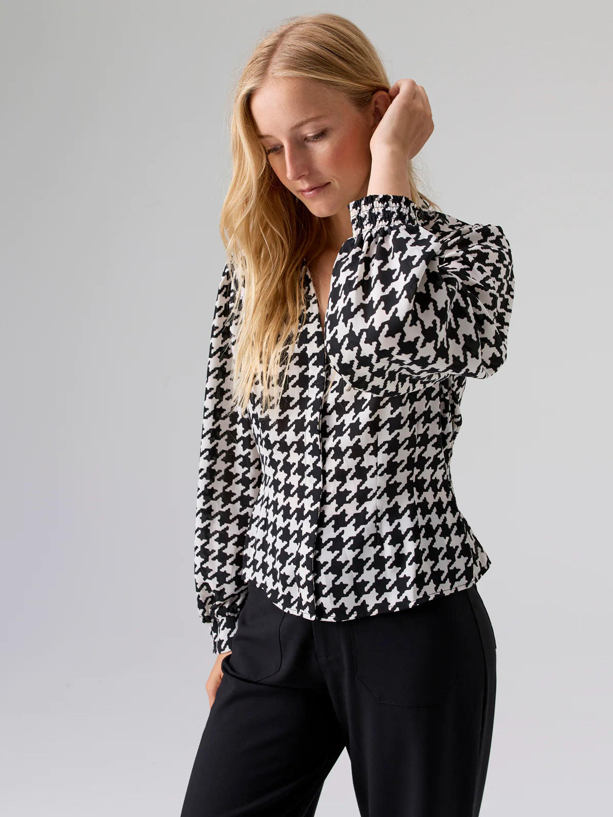 Be My Muse Shirt Pulse Houndstooth