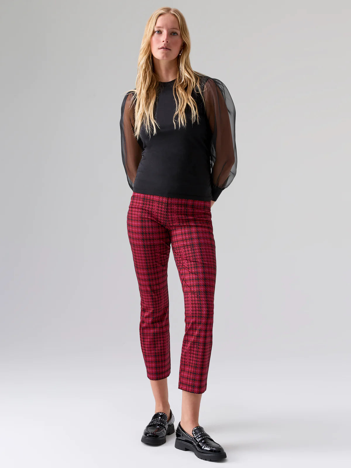 Carnaby Kick Crop Semi High Rise Legging Pink Glen Plaid