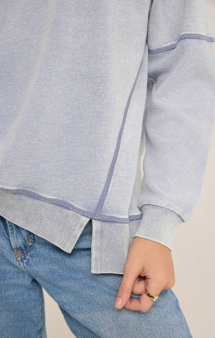 Easy V-neck denim sweatshirt