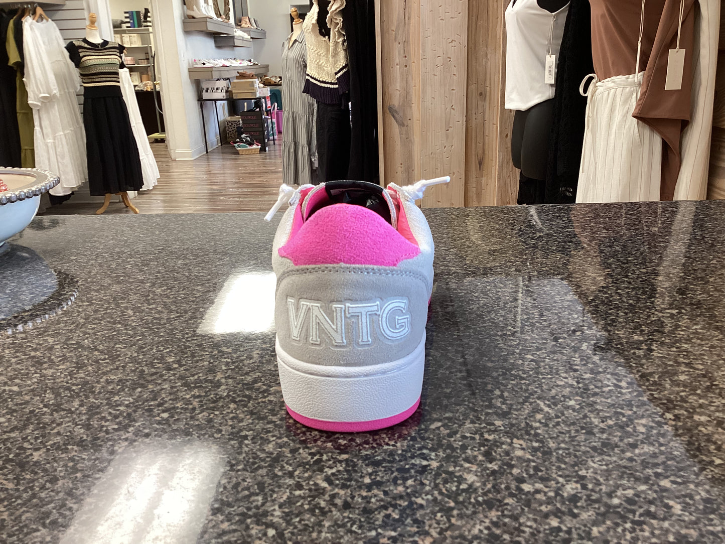 Destiny 3 VH Neon Pink