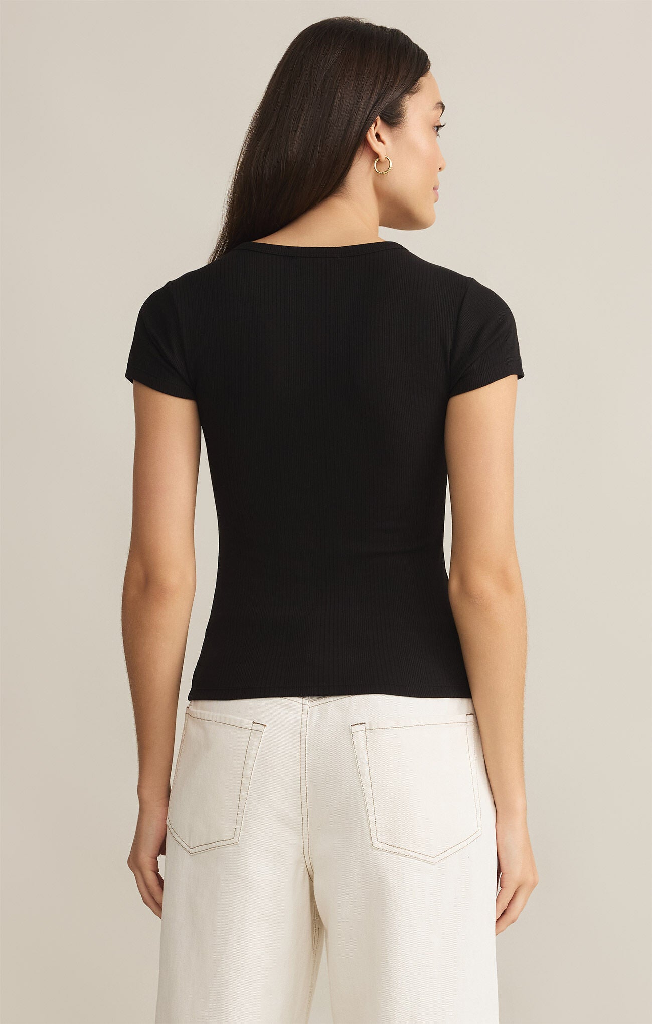 Avery Tee in Black