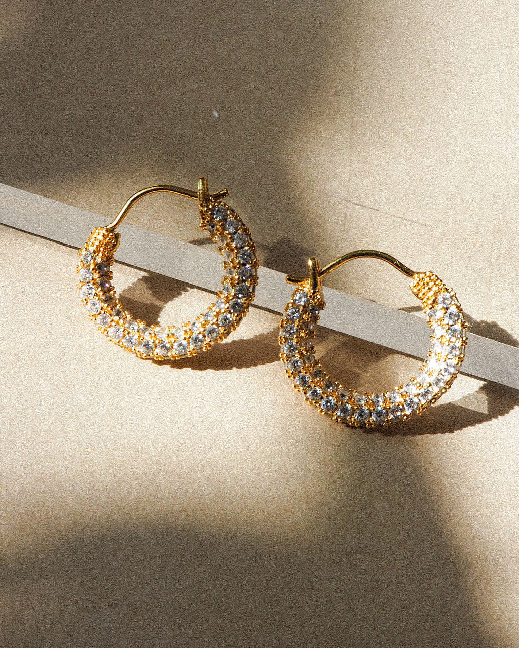 Pave Amalfi Huggies Gold