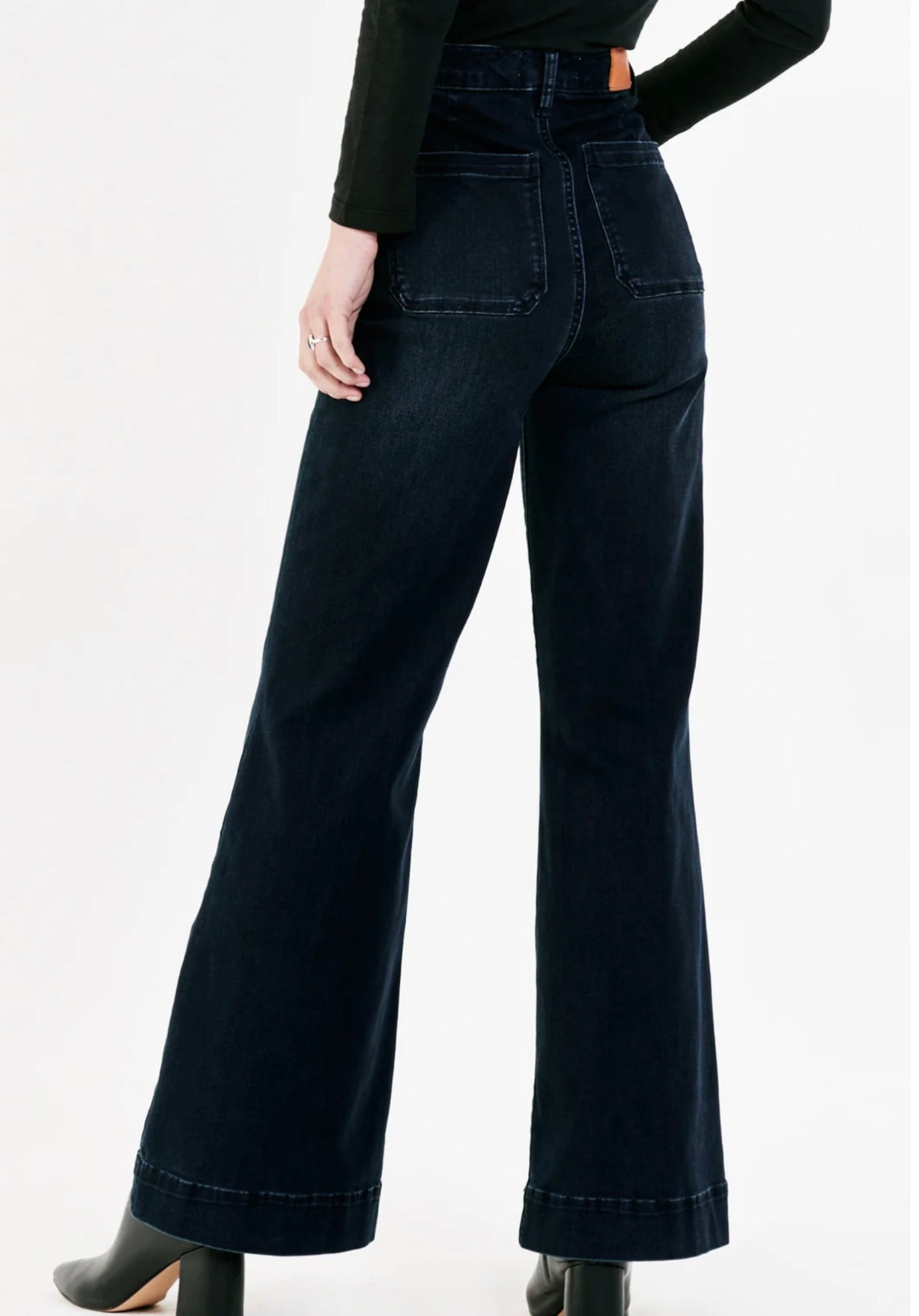 FIONA HIGH RISE WIDE LEG JEANS CONFESSION