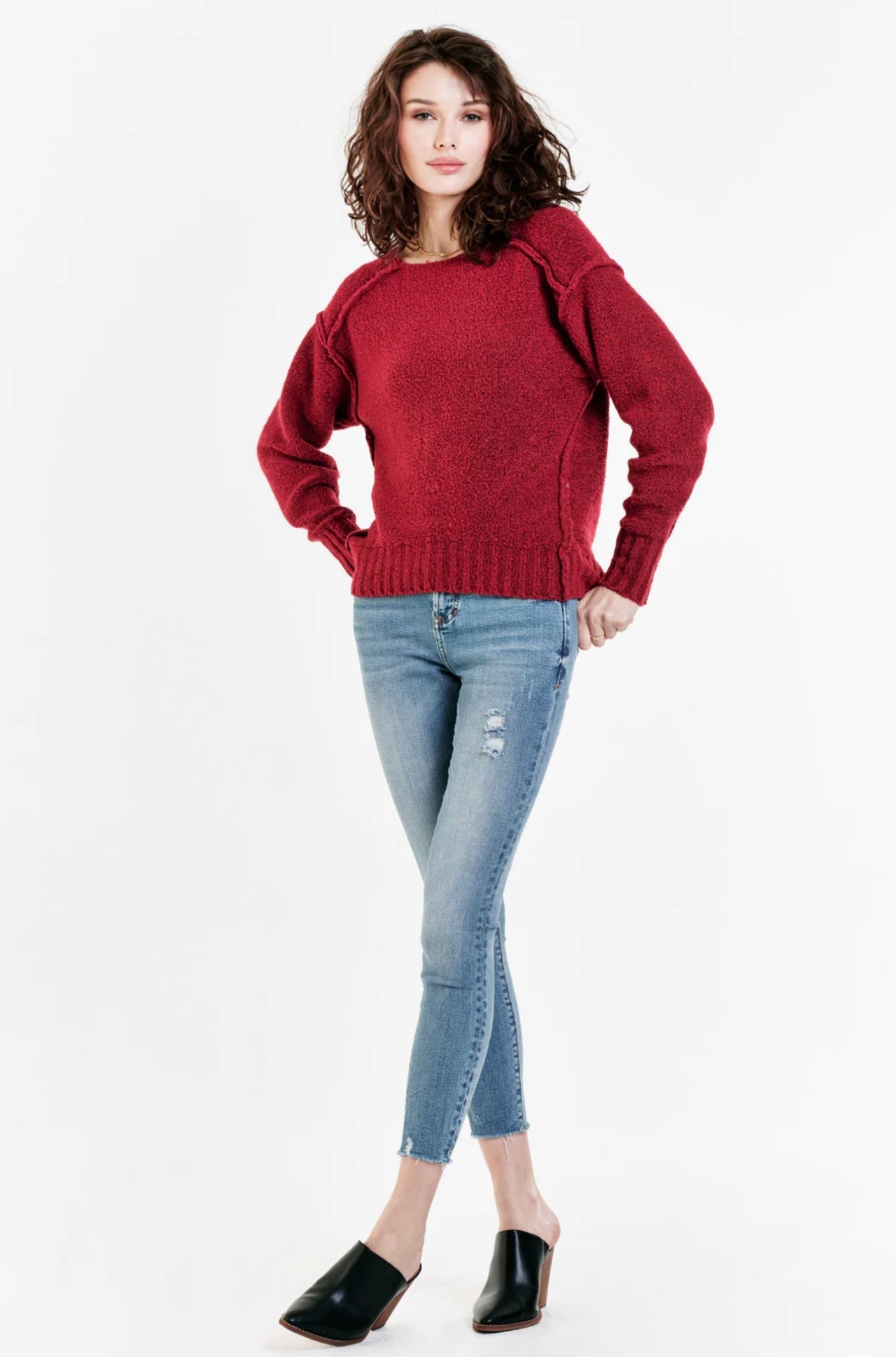 JENNA RAW SEAM SWEATER CHERRY WINE