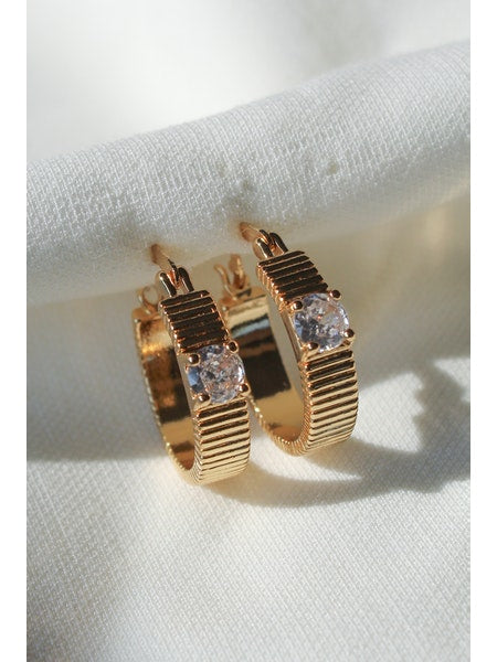 Kinsey Designs Quinn Hoop - Gold