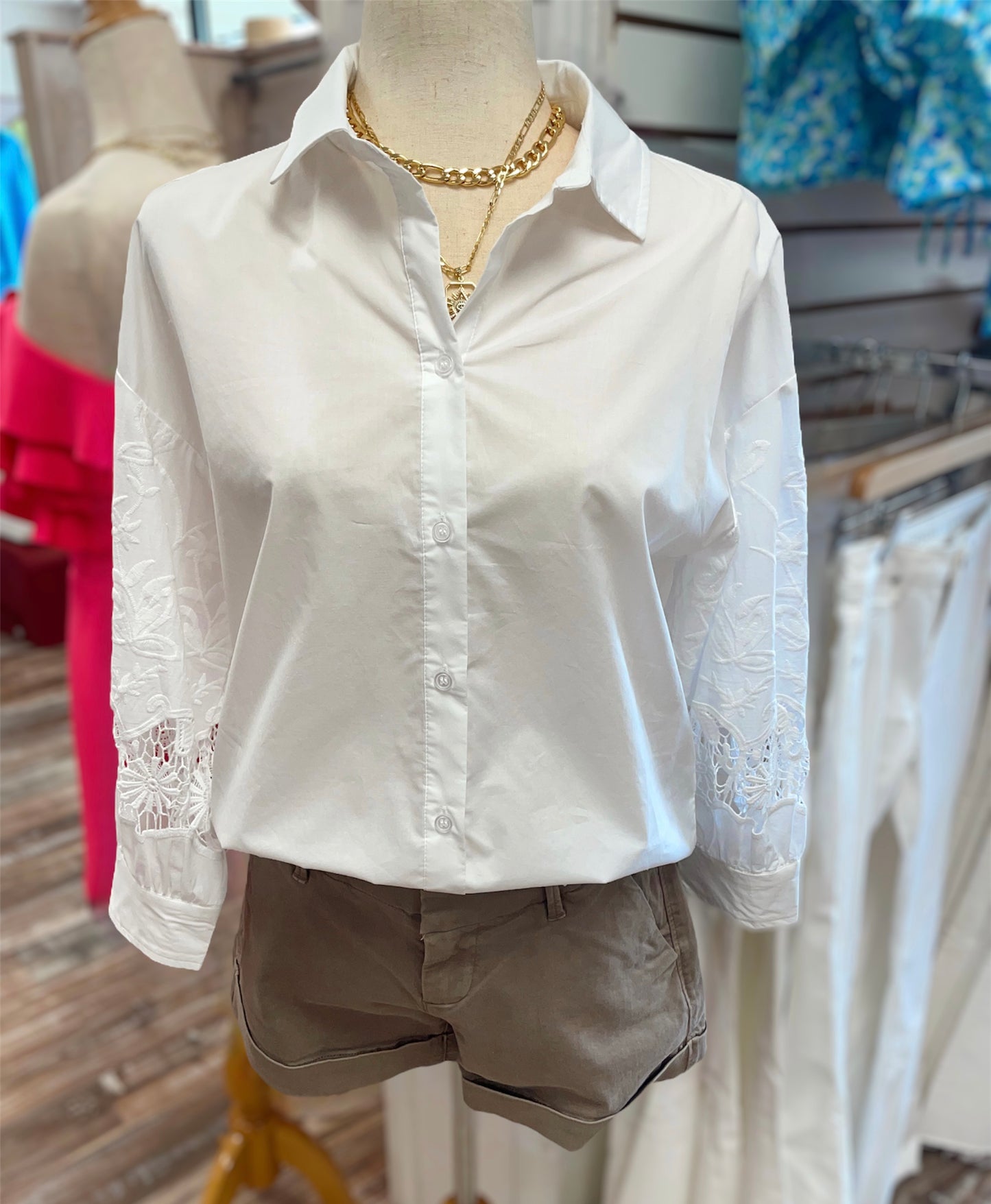 Sanctuary Cutwork Sleeve Poplin