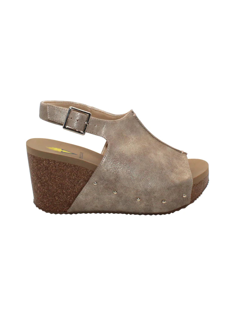 Volatile Division Beige