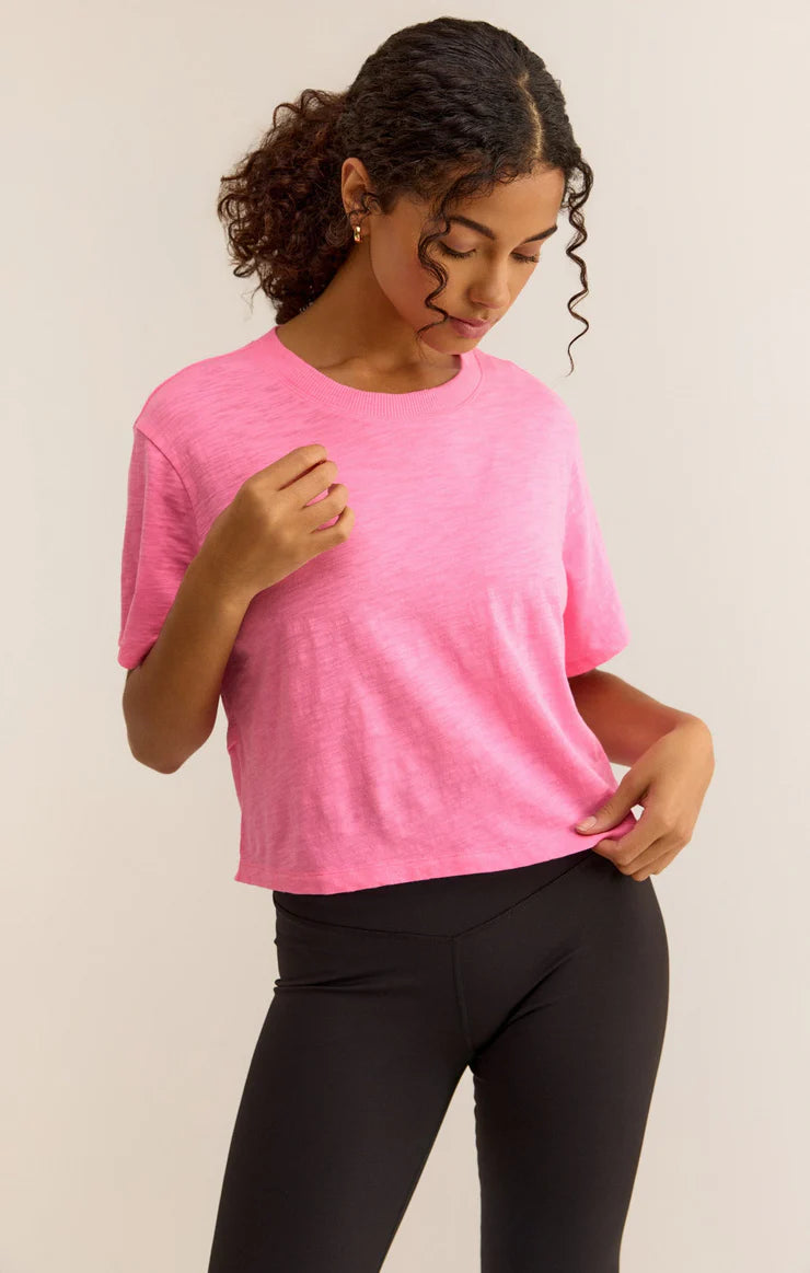 Feel The Breeze Tee - Neon Pink